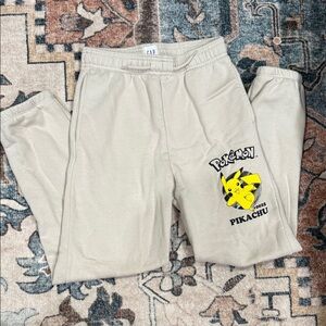 GAP Kids Cream Pikachu Sweatpants